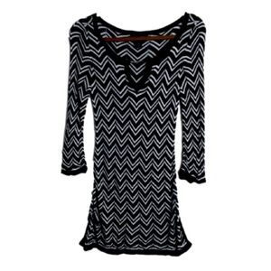 WHITE House Black Market Bodycon Dress XS Blue White Chevron Design Semi Sheer
